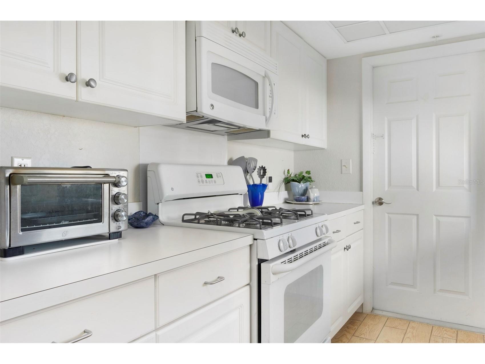 1950 59th Avenue N #119 Saint Petersburg FL 33714 TB8479856 image9