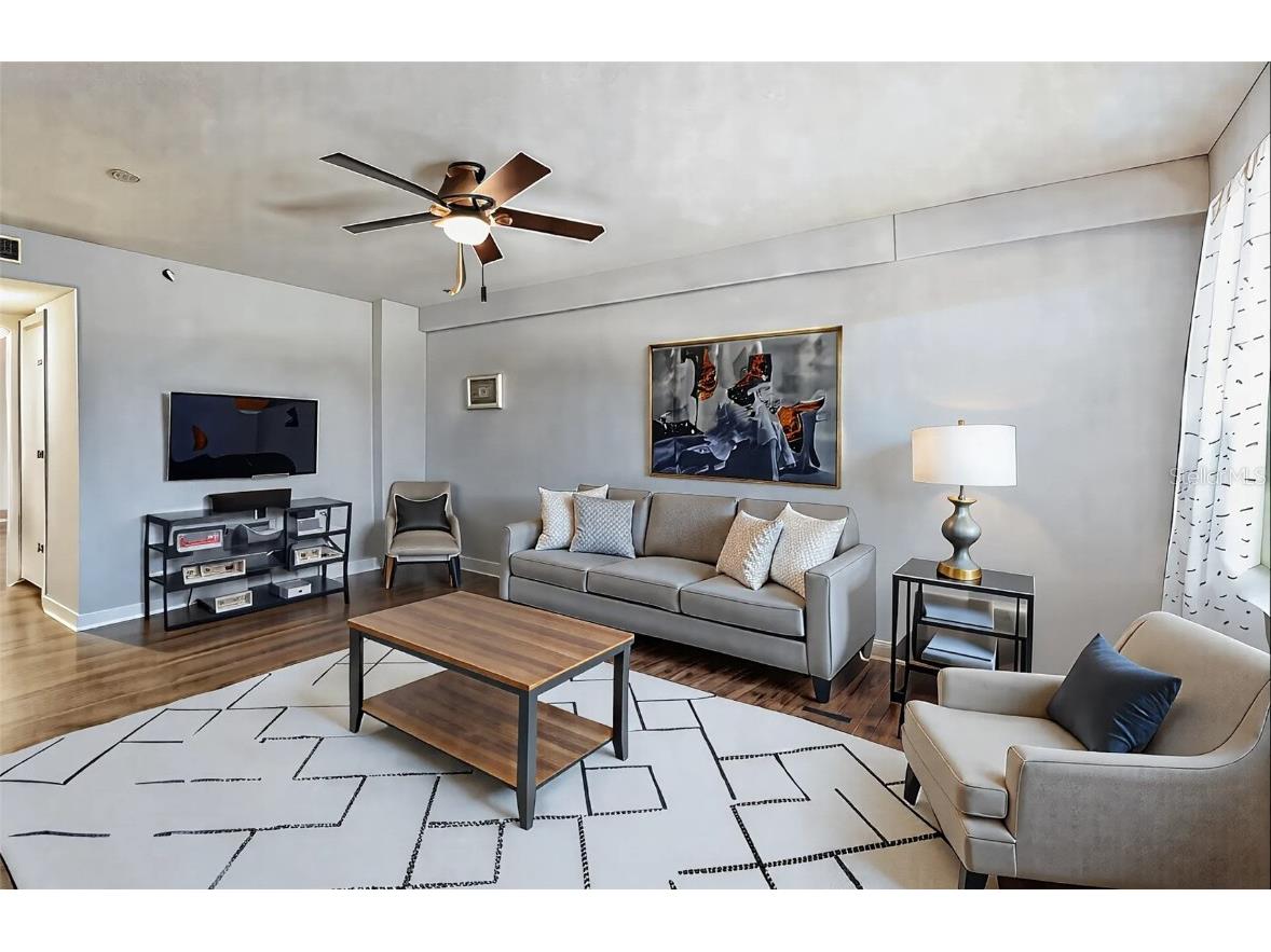 1950 59th Avenue N #208 Saint Petersburg FL 33714 TB8376370 image8