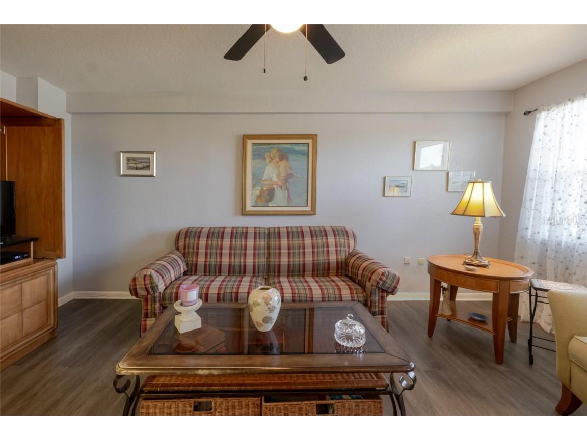 1950 59th Avenue N #208 Saint Petersburg FL 33714 TB8376370 image9