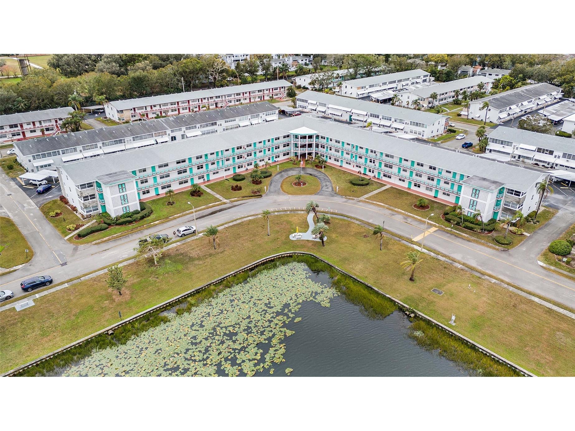 1950 59th Avenue N #302 Saint Petersburg FL 33714 TB8488327 image1