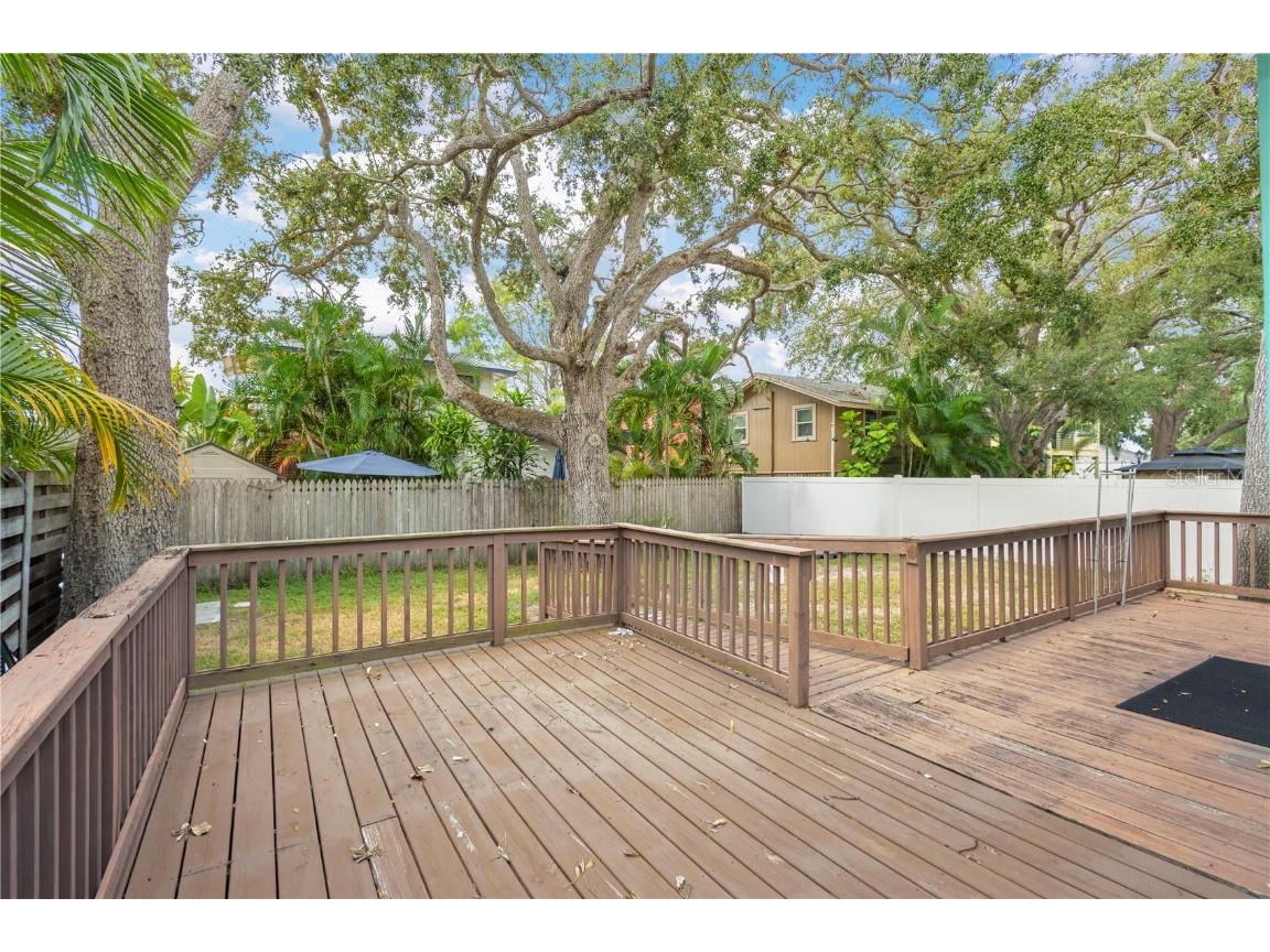 1950 Adams Lane Sarasota FL 34236 A4664827 image11