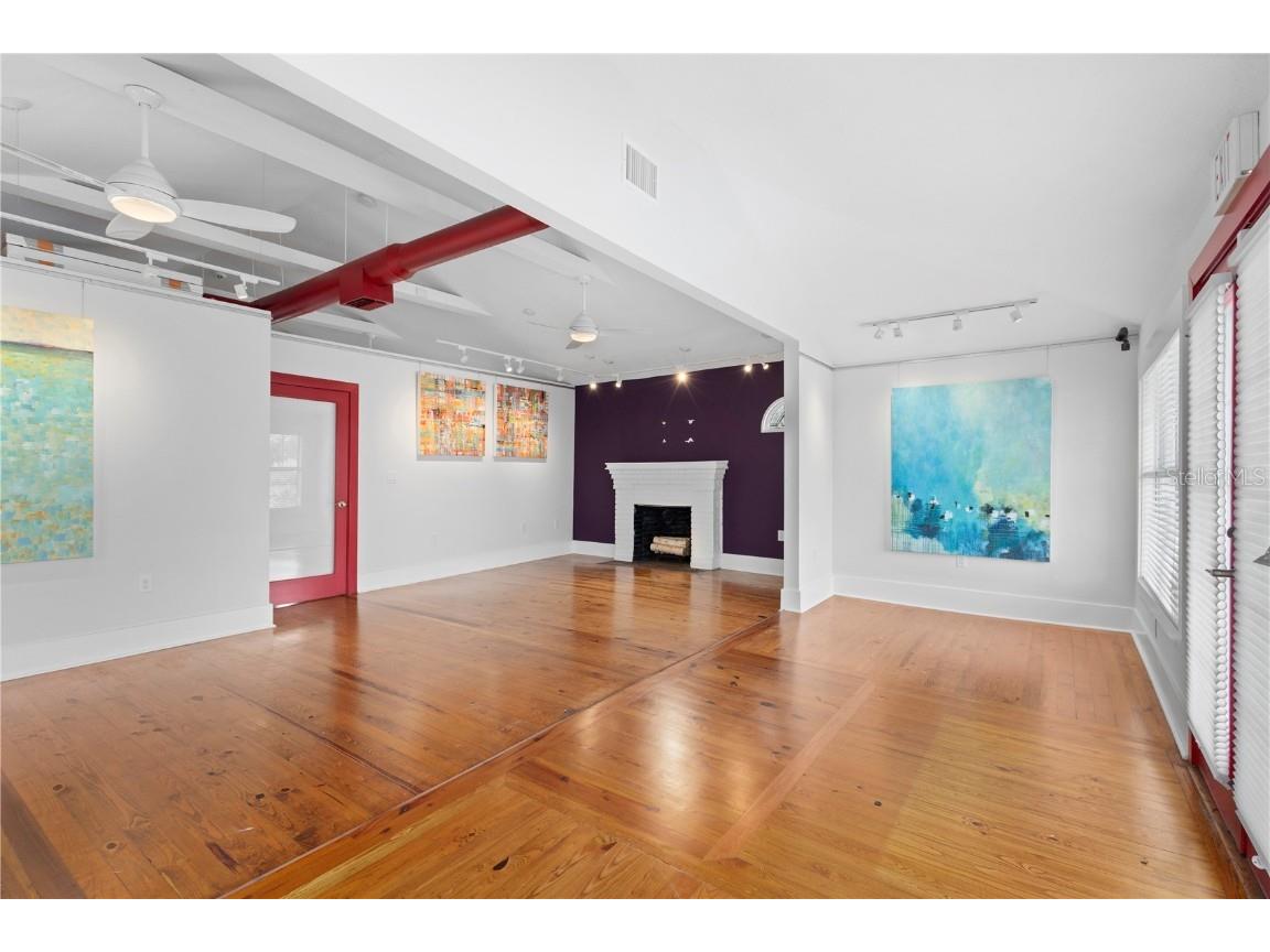 1950 Adams Lane Sarasota FL 34236 A4664827 image15