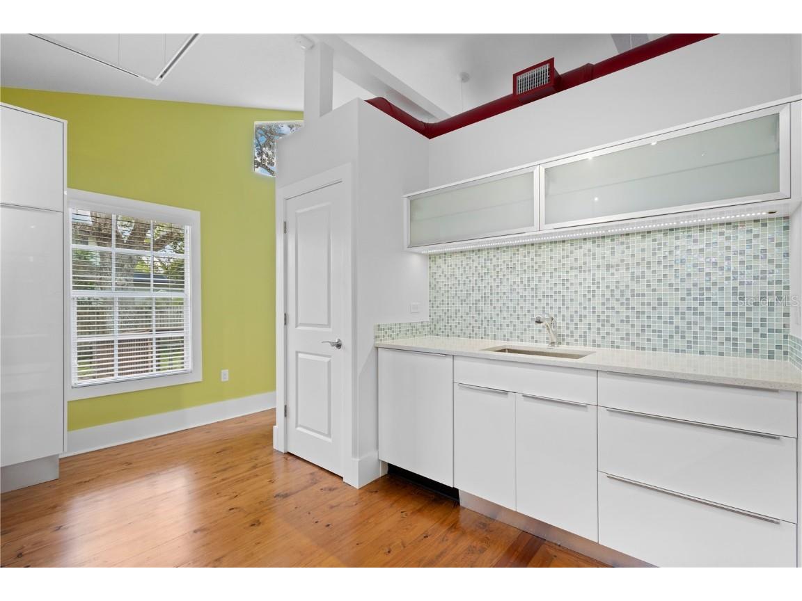 1950 Adams Lane Sarasota FL 34236 A4664827 image9