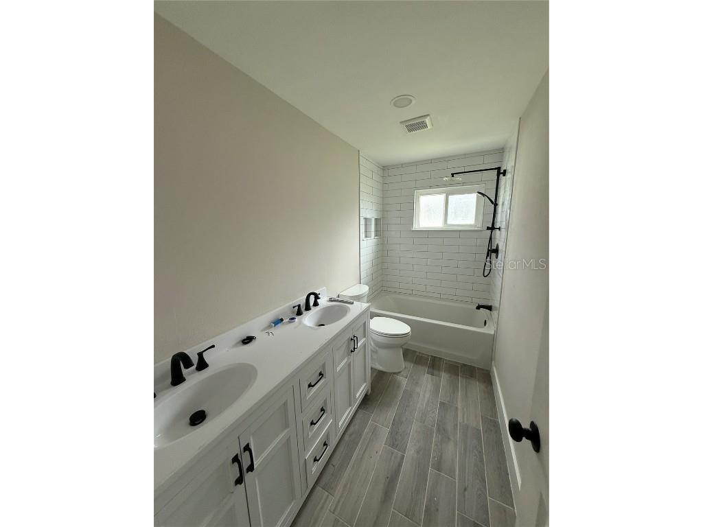 1950 Arvis Circle W Clearwater FL 33764 TB8416102 image18