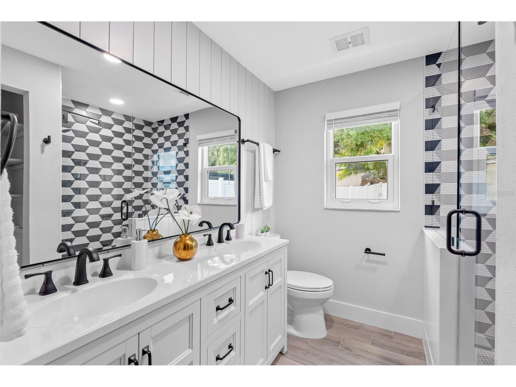 1950 Arvis Circle W Clearwater FL 33764 TB8532164 image19