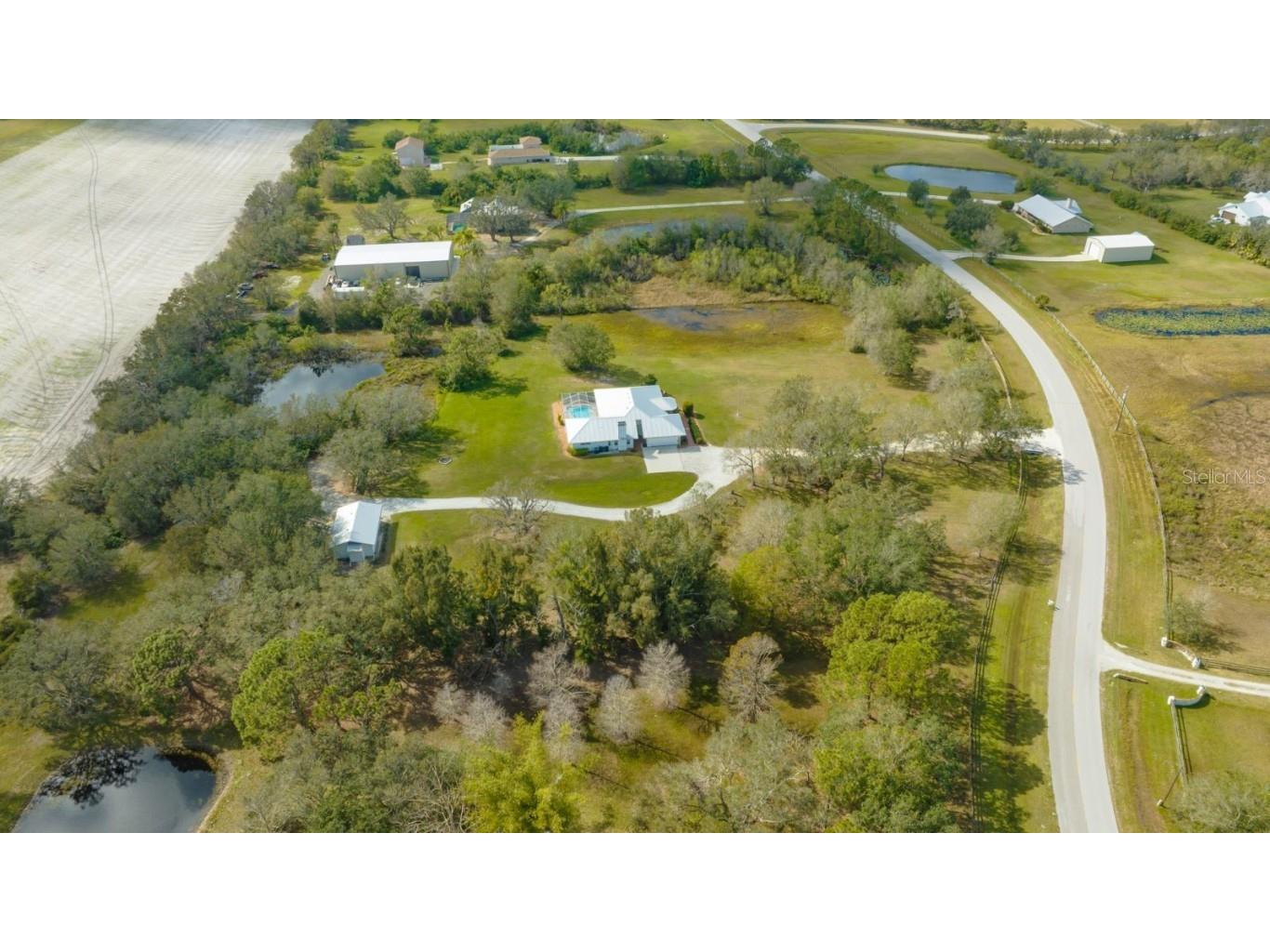 1950 Bern Creek Loop Sarasota FL 34240 A4669098 image13