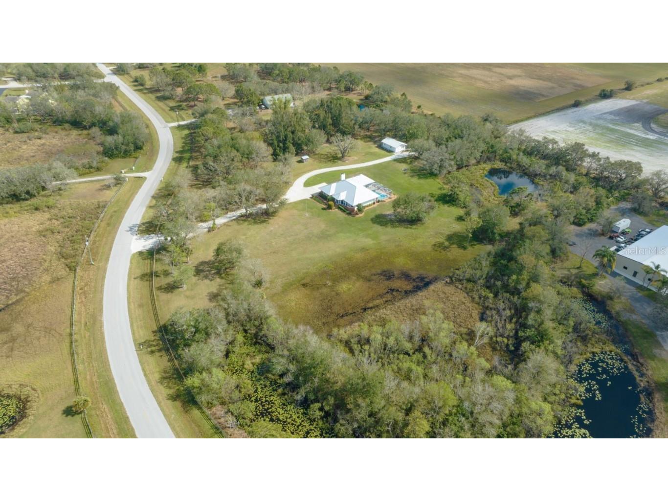 1950 Bern Creek Loop Sarasota FL 34240 A4669098 image14