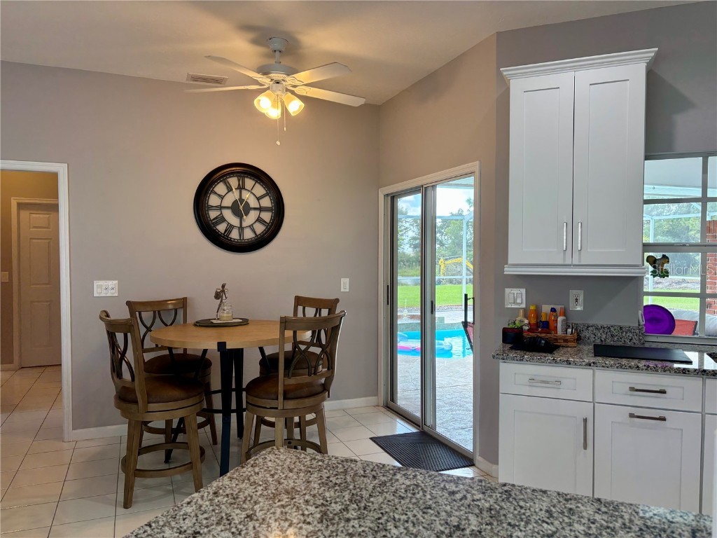 1950 Bern Creek Loop Sarasota FL 34240 A4669098 image33