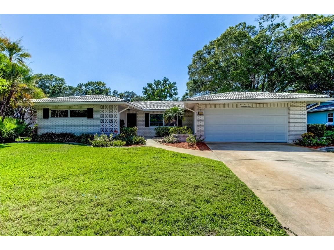 1950 Canadiana Court Dunedin FL 34698 U8238942 image1