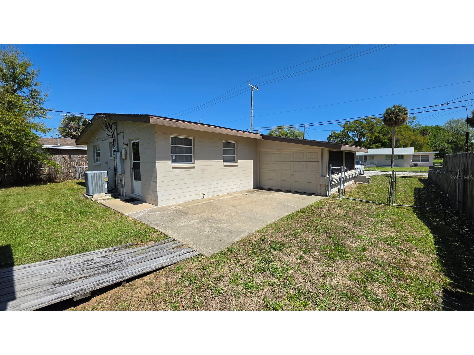 1950 Golfview Boulevard South Daytona FL 32119 TB8487272 image38