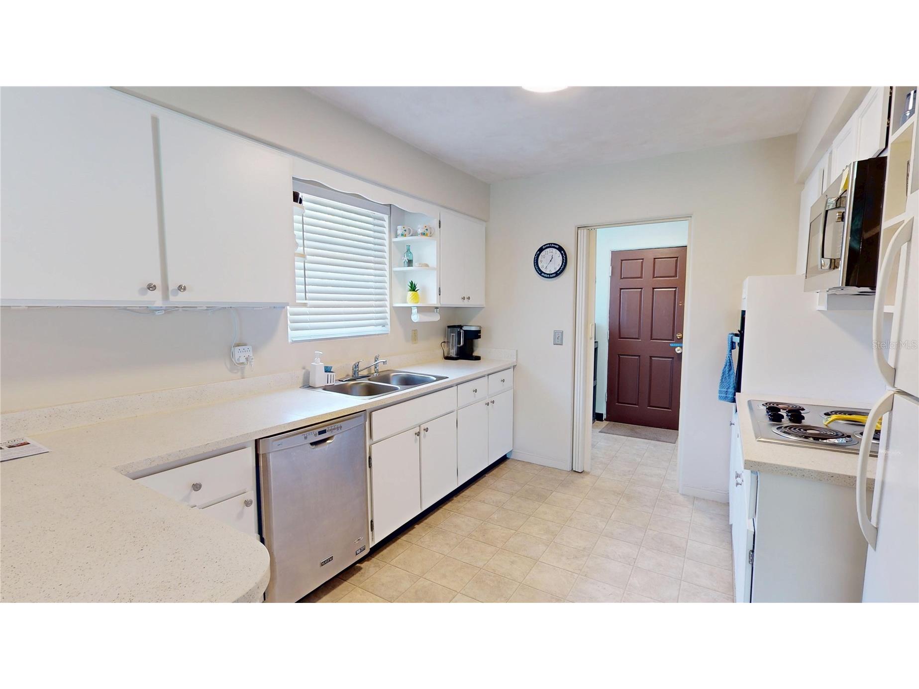 1950 Golfview Boulevard South Daytona FL 32119 TB8487272 image9