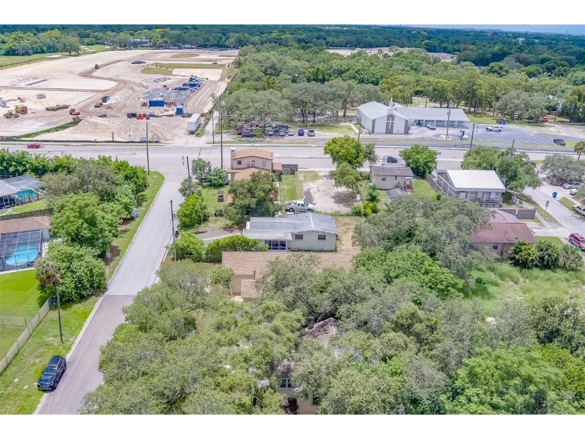 1950 Lillian Avenue Tarpon Springs FL 34689 TB8415773 image53