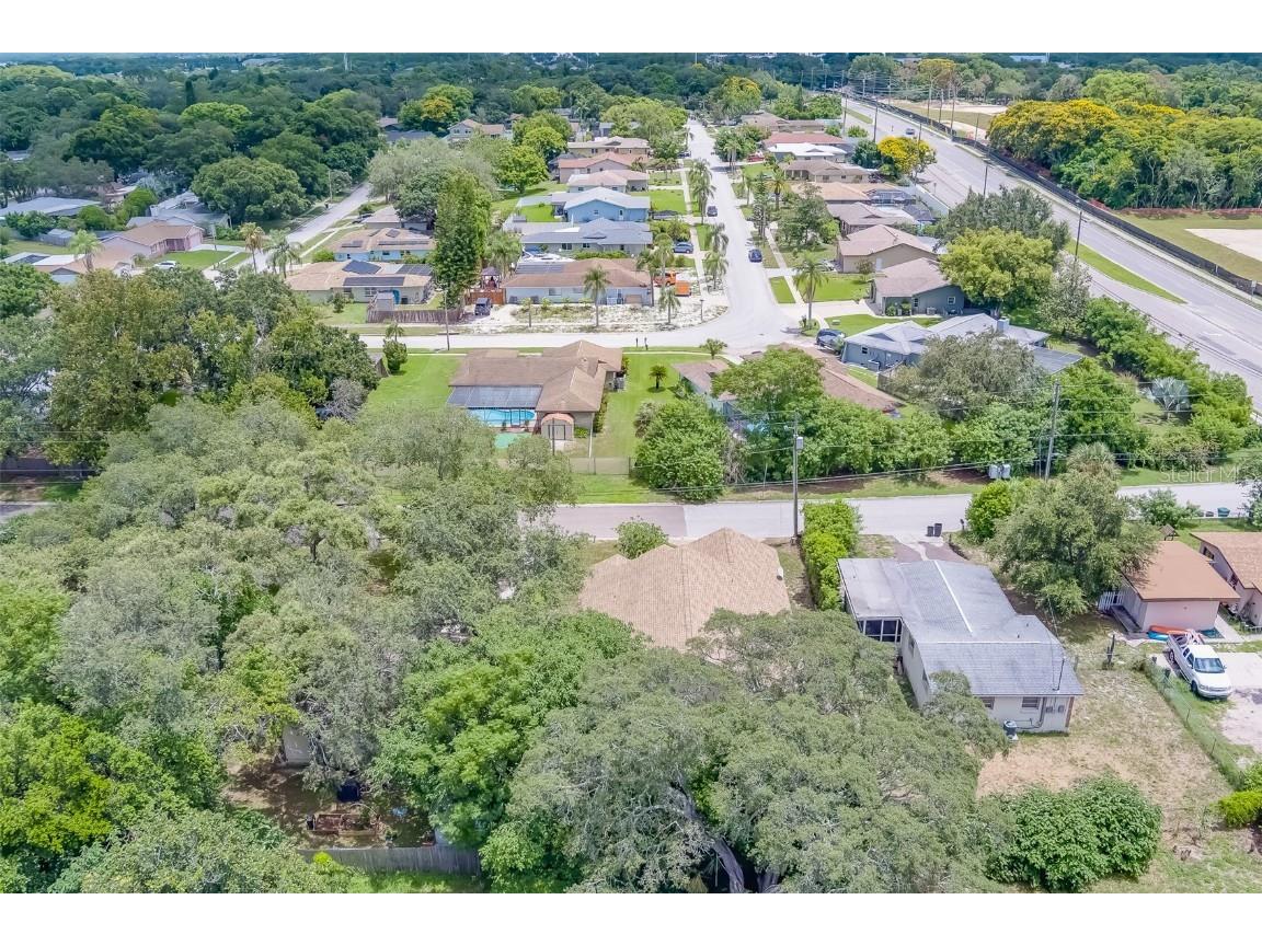 1950 Lillian Avenue Tarpon Springs FL 34689 TB8415773 image56