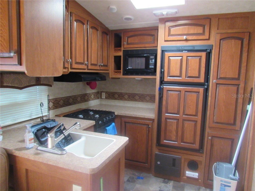 1950 SE 185th Terrace Silver Springs FL 34488 OM710226 image4