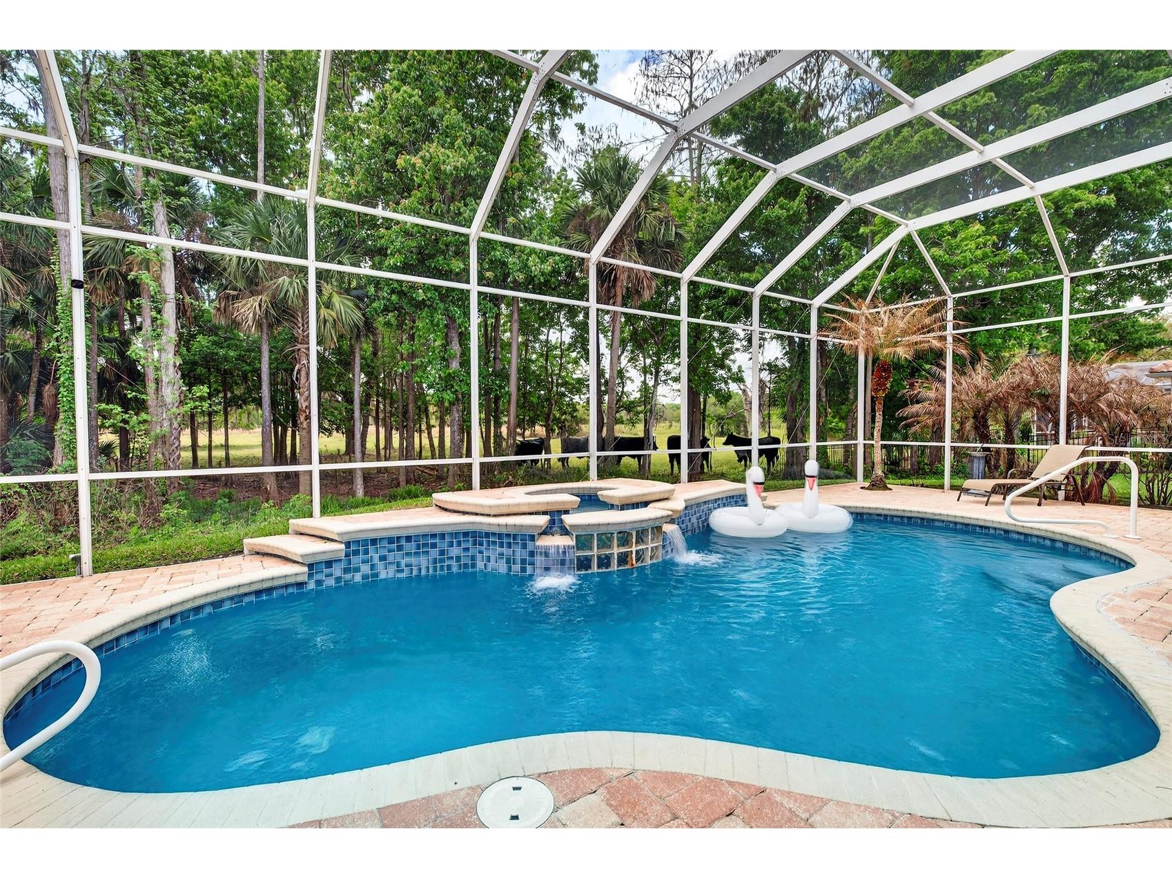 1950 Southcreek Boulevard Port Orange FL 32128 V4948139 image2