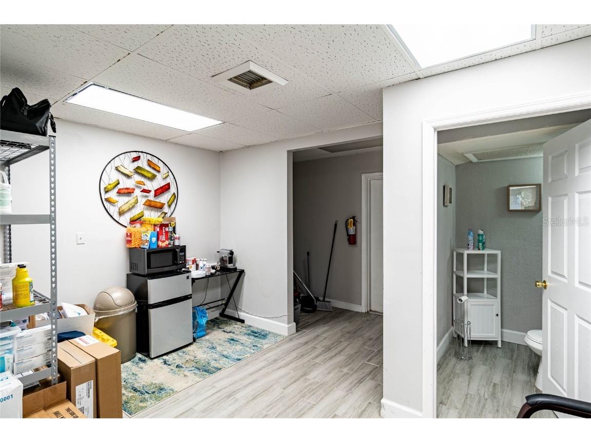 1950 W Dr Martin Luther King Jr Boulevard Tampa FL 33607 TB8300552 image15