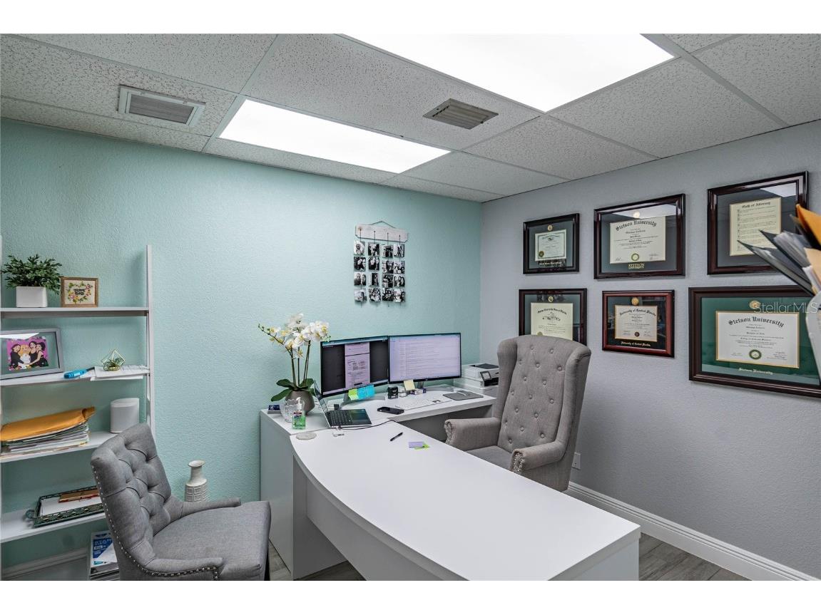 1950 W Dr Martin Luther King Jr Boulevard Tampa FL 33607 TB8300552 image17