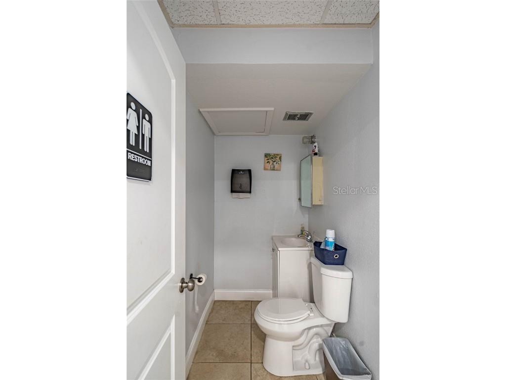 1950 W Dr Martin Luther King Jr Boulevard Tampa FL 33607 TB8300552 image25