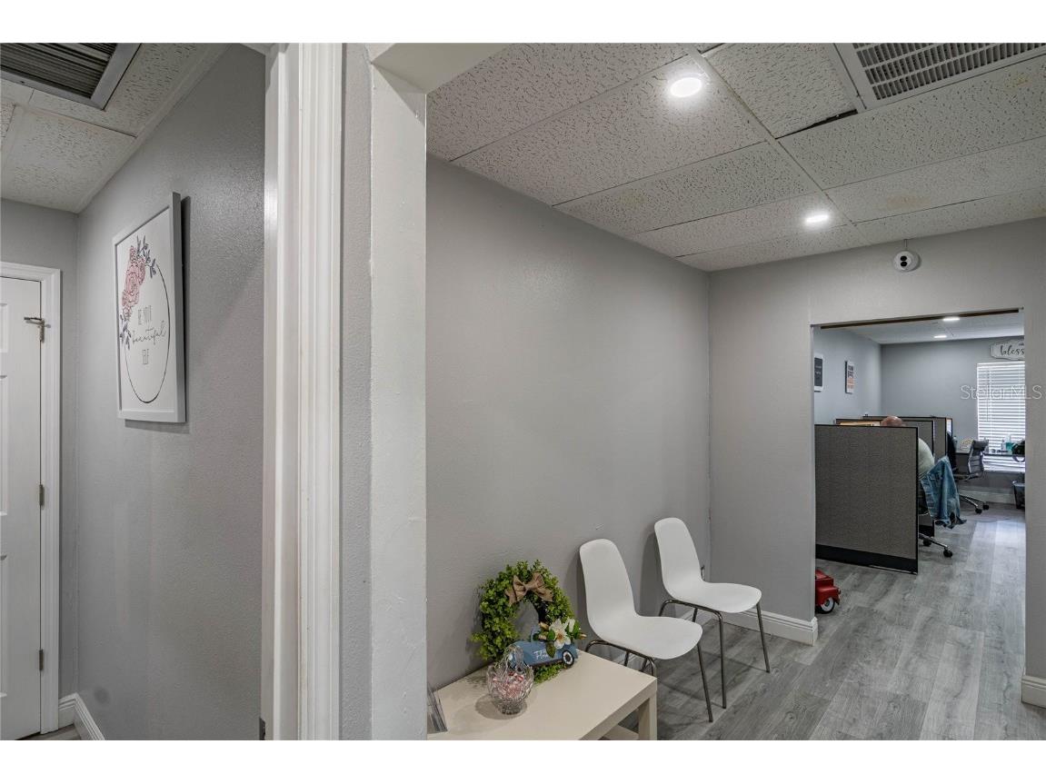 1950 W Dr Martin Luther King Jr Boulevard Tampa FL 33607 TB8300552 image29