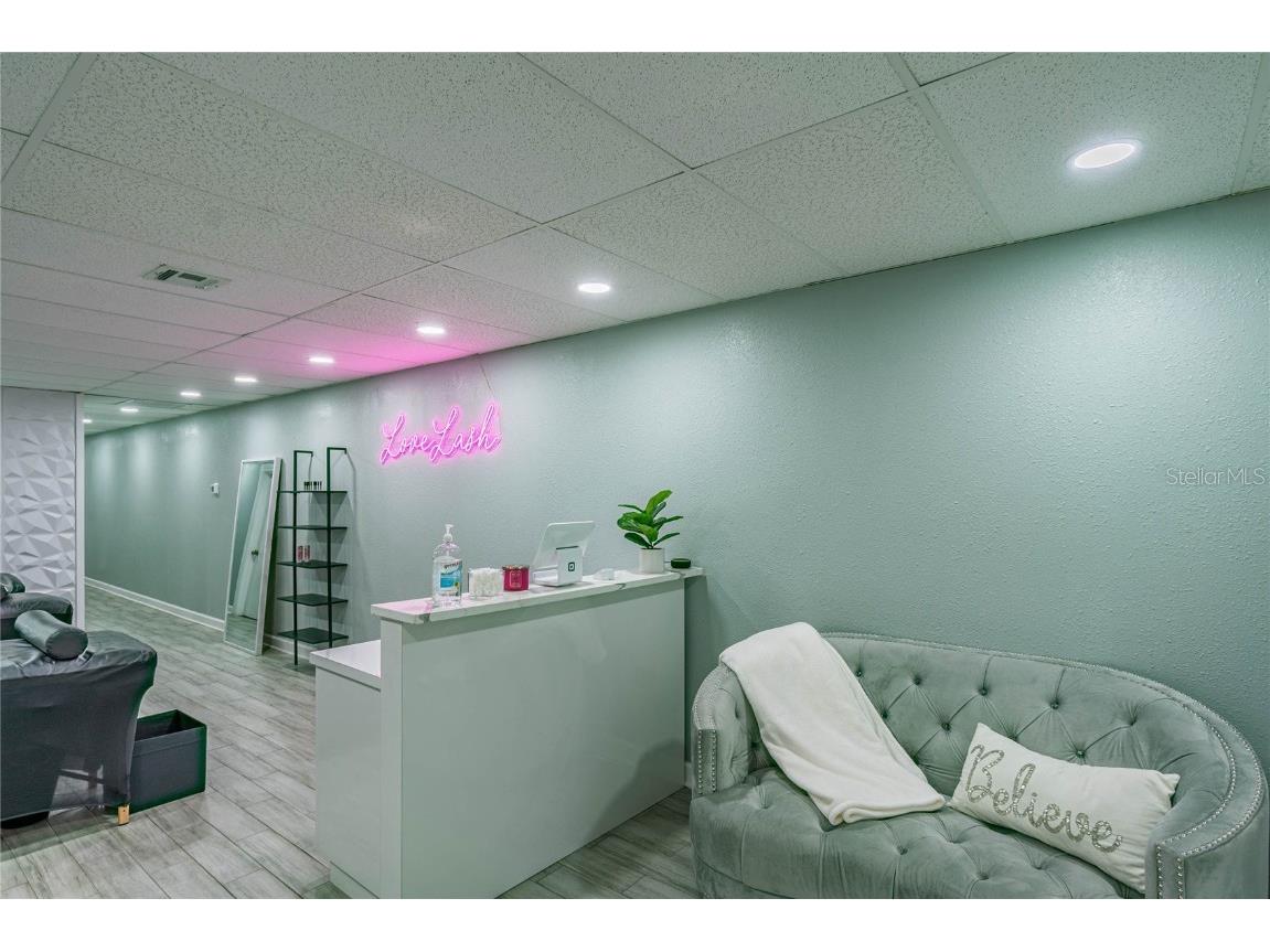 1950 W Dr Martin Luther King Jr Boulevard Tampa FL 33607 TB8300552 image32