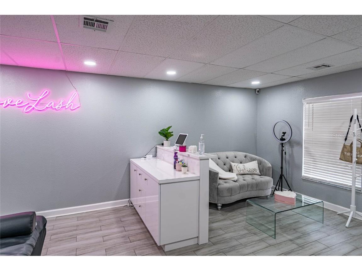 1950 W Dr Martin Luther King Jr Boulevard Tampa FL 33607 TB8300552 image37