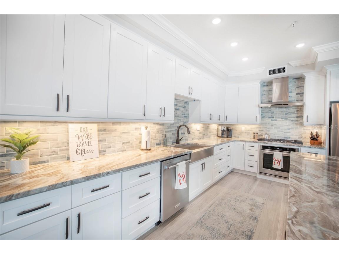 19505 Gulf Boulevard #304 Indian Shores FL 33785 TB8450053 image11