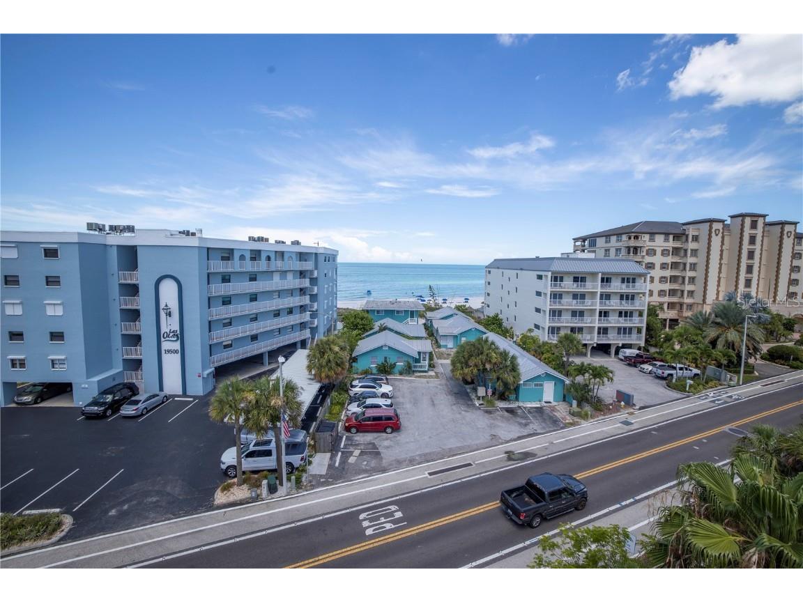 19505 Gulf Boulevard #304 Indian Shores FL 33785 TB8450053 image3