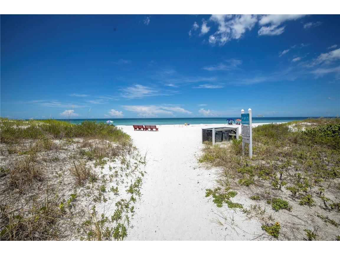 19505 Gulf Boulevard #304 Indian Shores FL 33785 TB8450053 image87