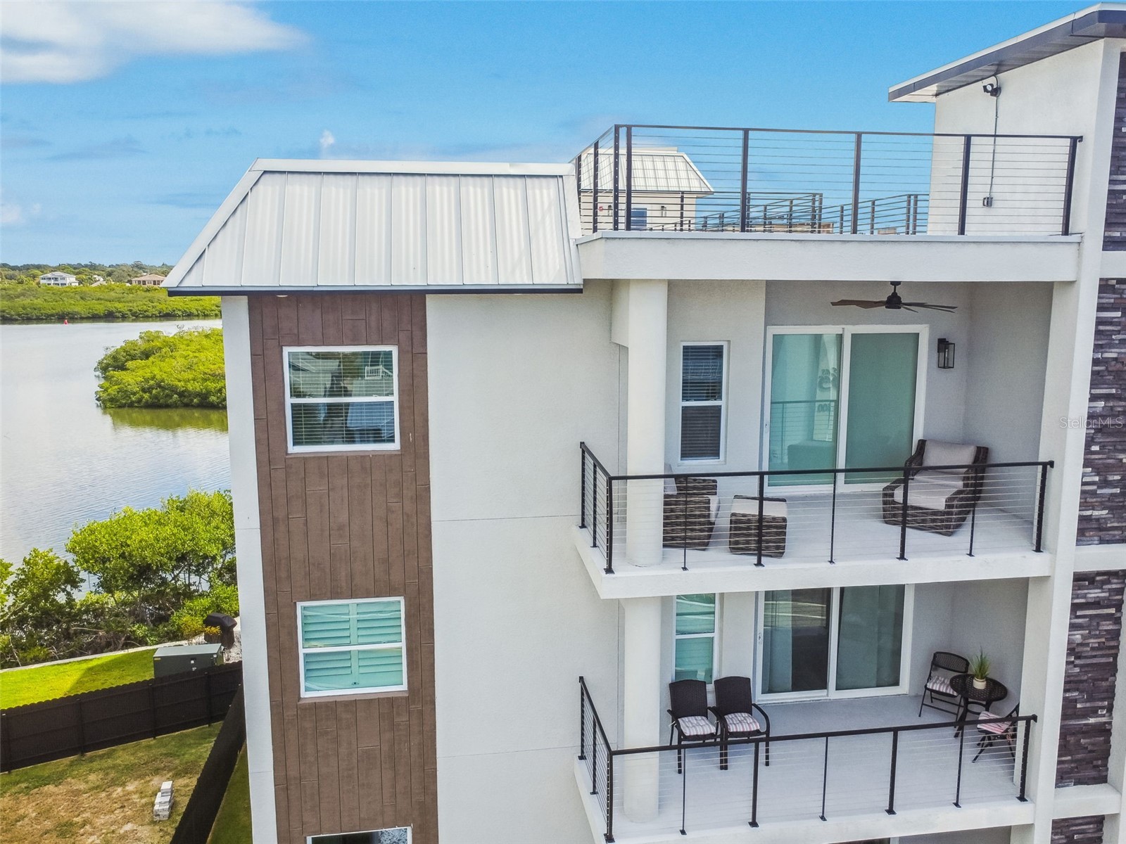 19505 Gulf Boulevard #404 Indian Shores FL 33785 - TAMPA BAY TB8507637 image3