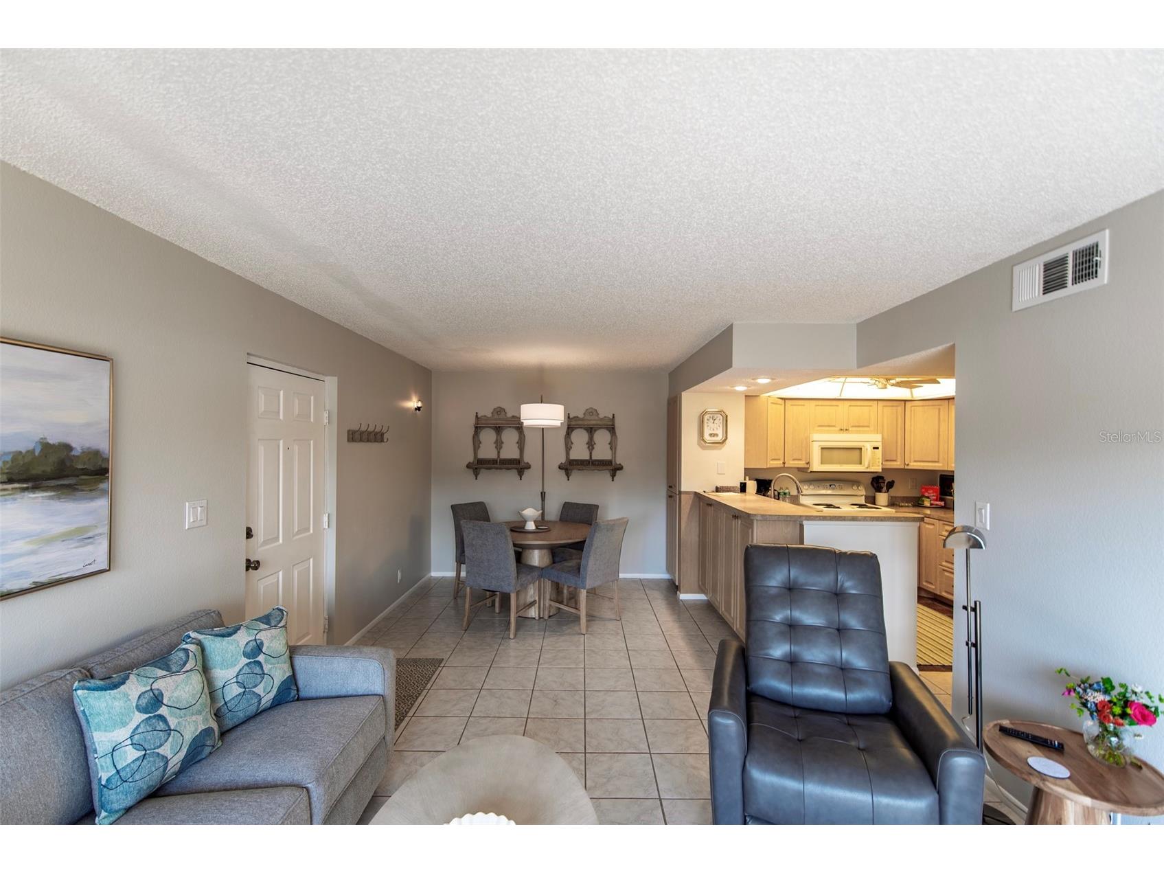 19505 Quesada Avenue #AA105 Port Charlotte FL 33948 C7522126 image3