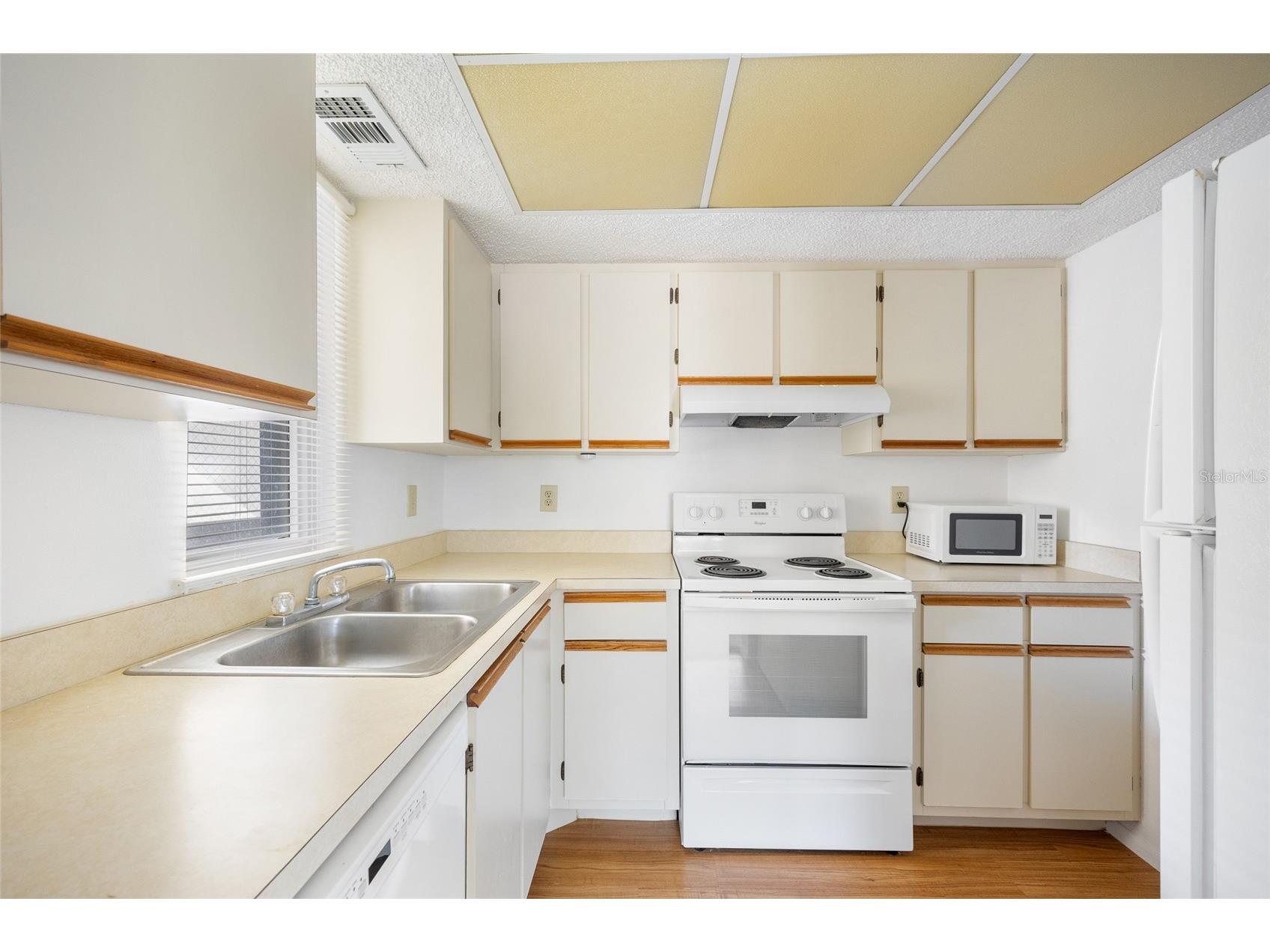 19505 Quesada Avenue #EE204 Port Charlotte FL 33948 C7521401 image9