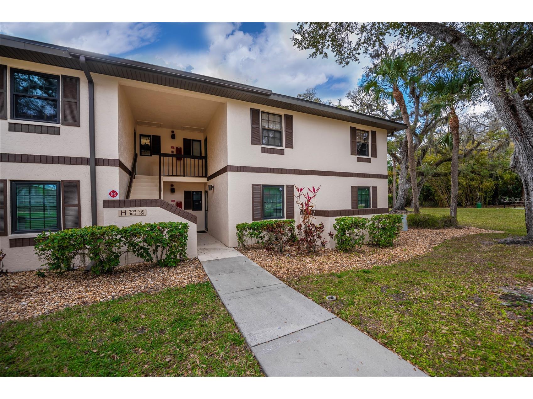 19505 Quesada Avenue #H101 Port Charlotte FL 33948 C7522820 image9