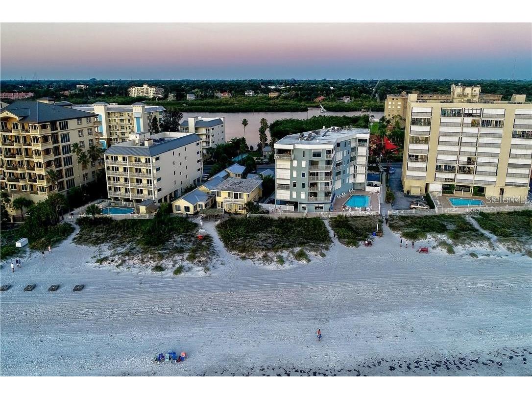 19506 Gulf Boulevard #4 Indian Shores FL 33785 - GULF OF MEXICO U8207619 image1