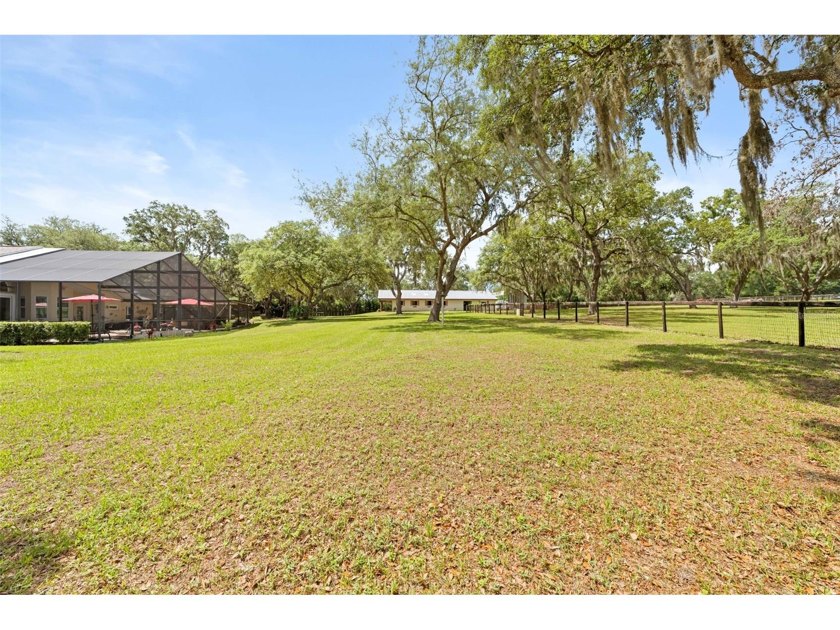 19509 Paso Fino Way Dade City FL 33523 W7886224 image23