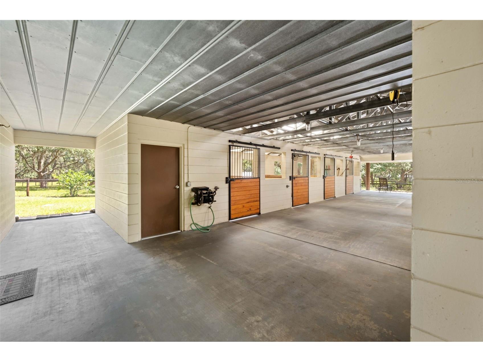19509 Paso Fino Way Dade City FL 33523 W7886224 image32