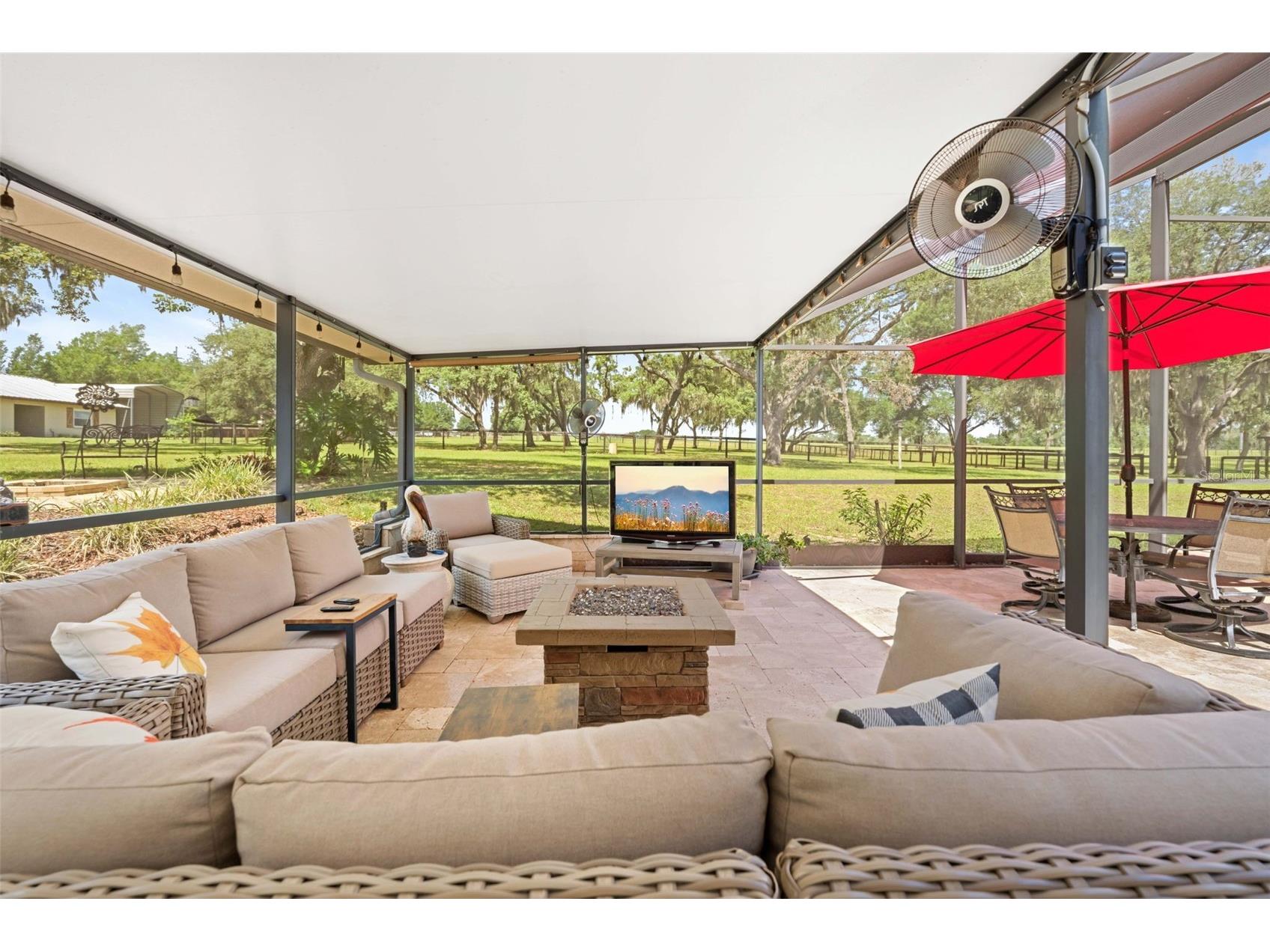 19509 Paso Fino Way Dade City FL 33523 W7886224 image40