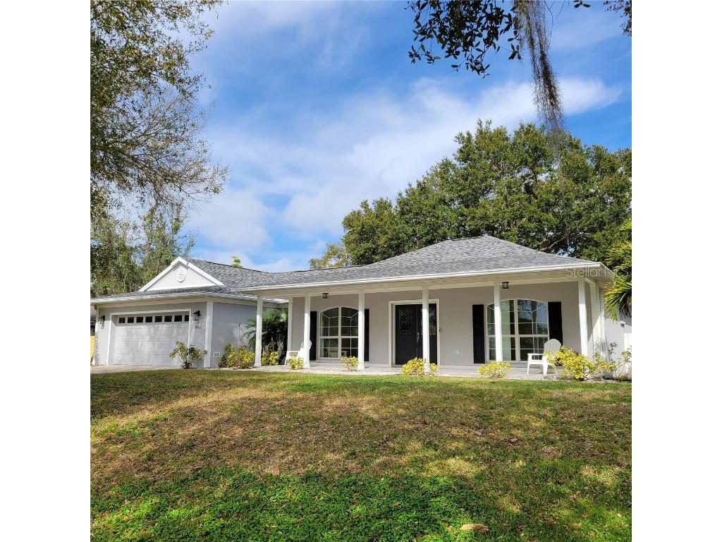 1951 Rolling Green Circle Sarasota FL 34240 A4523709 image1
