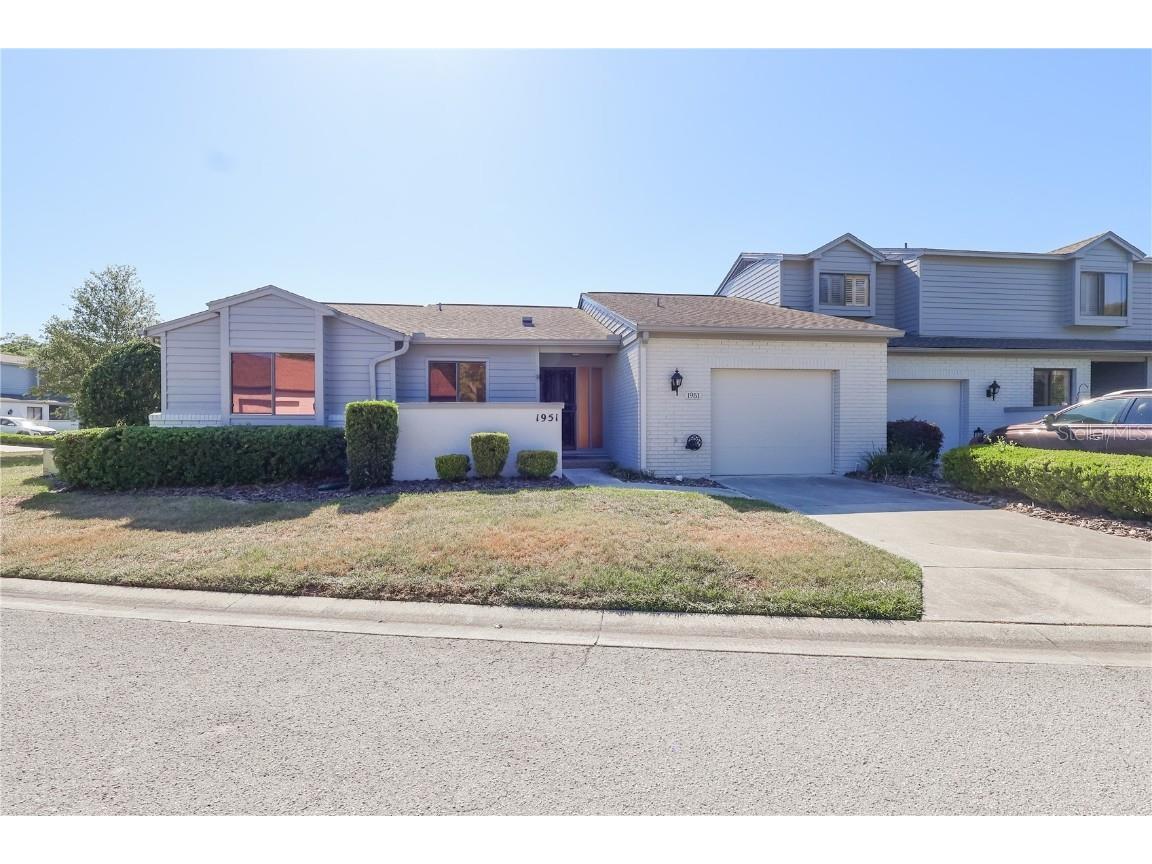 1951 SE 37th Court Circle Ocala FL 34471 OM698918 image1