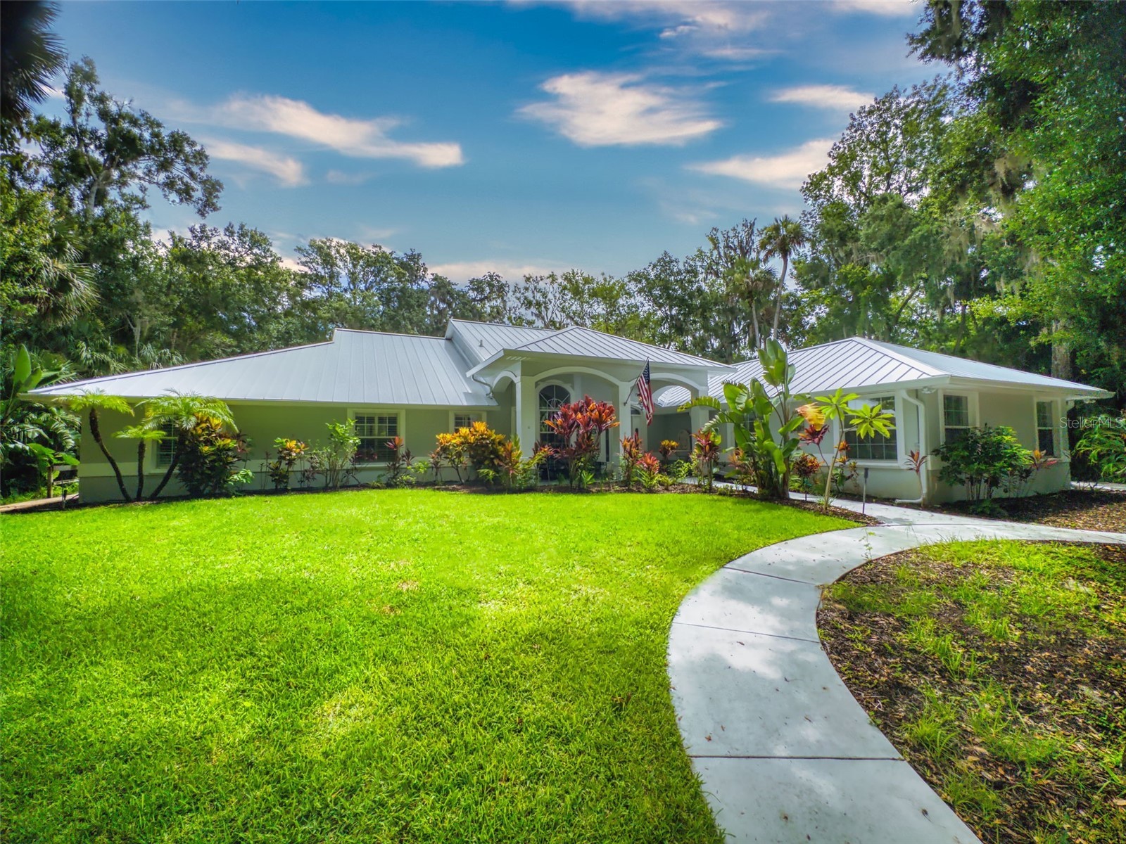 1951 Waterford Estates Drive New Smyrna Beach FL 32168 - LAKE WATERFORD NS1085392 image1
