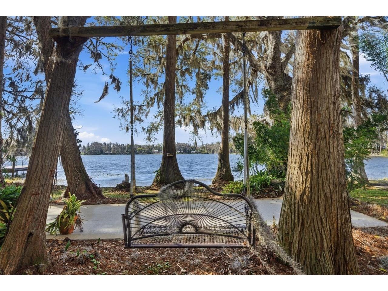 19513 Deer Lake Road Lutz FL 33548 - HOBBS TB8479553 image3