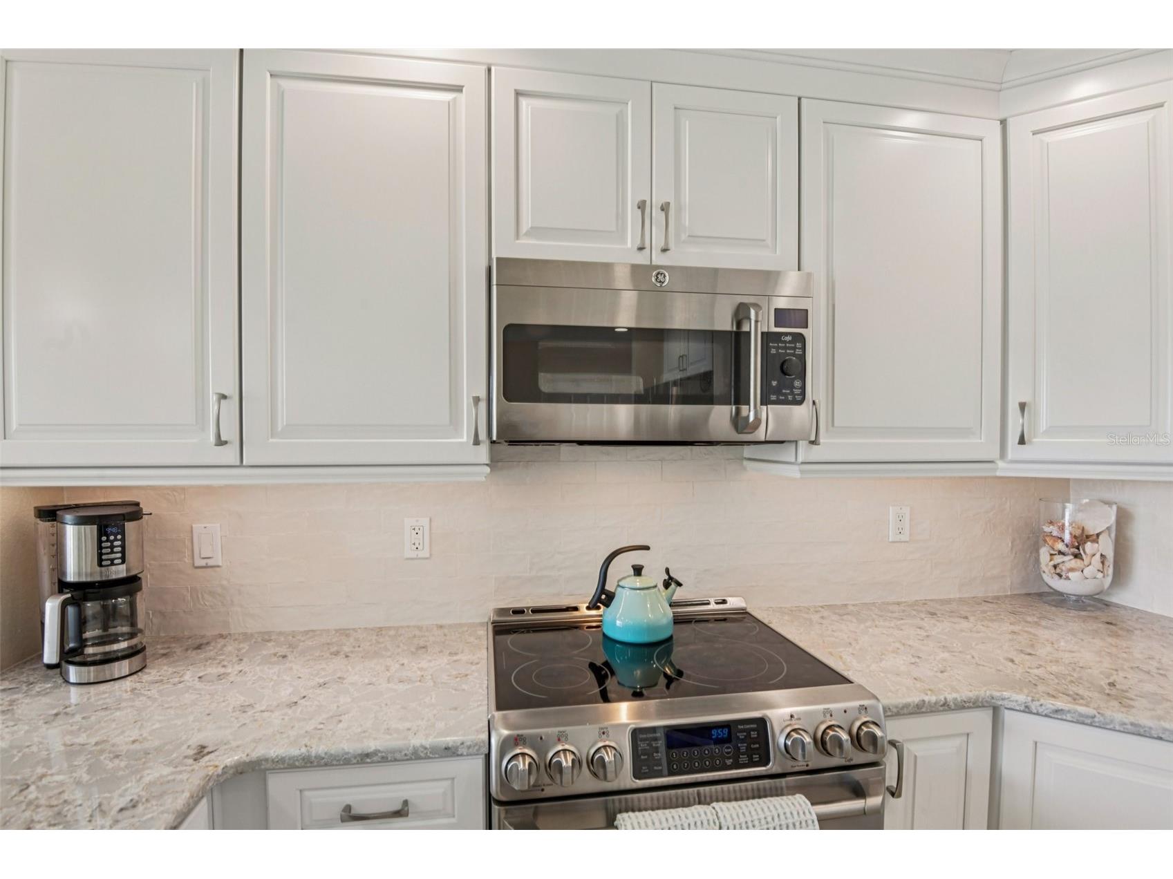 19519 Gulf Boulevard #202 Indian Shores FL 33785 TB8477831 image19