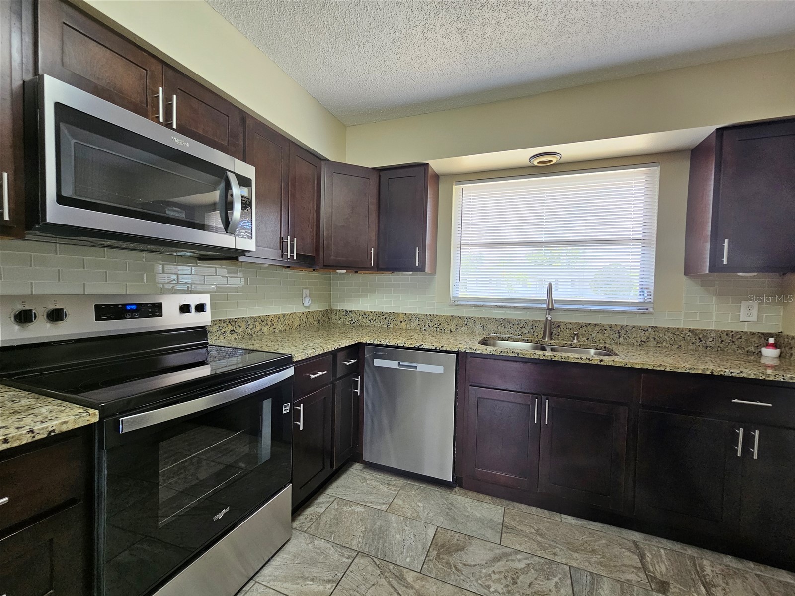 1952 English Drive Deltona FL 32738 - ANGELA LAKE O6401394 image23