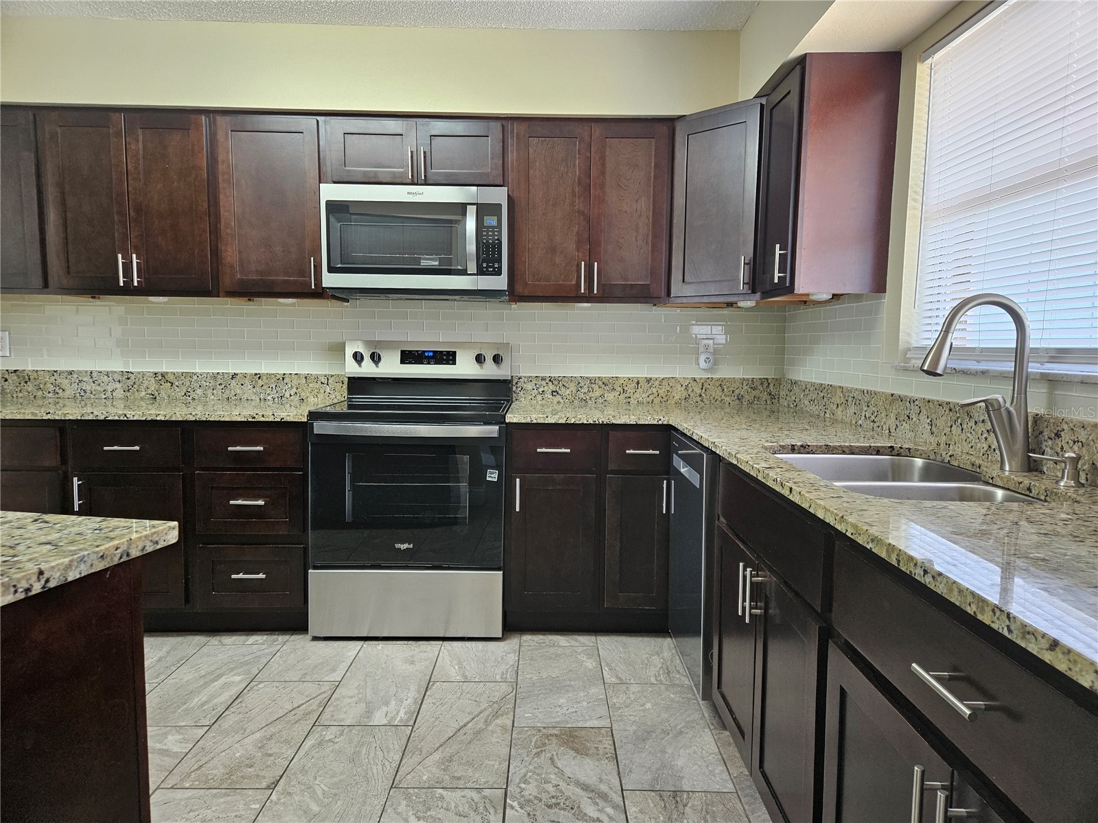1952 English Drive Deltona FL 32738 - ANGELA LAKE O6401394 image29