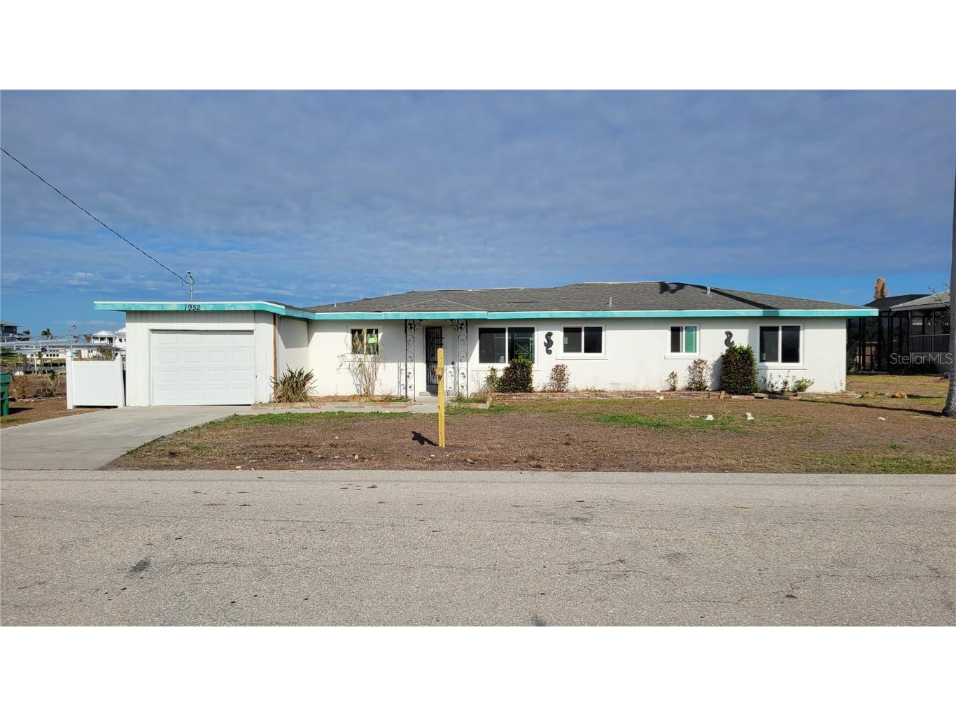 1952 Mississippi Avenue Englewood FL 34224 - LEMON BAY D6139352 image1