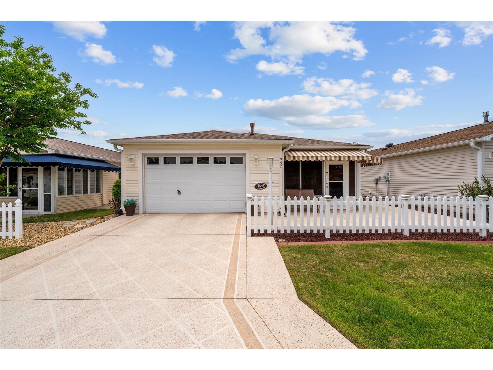 1952 Montrose Court The Villages FL 32162 G5106135 image1