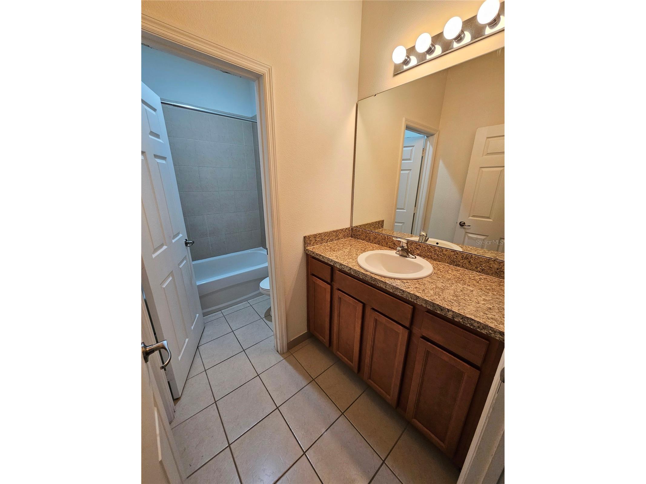 1952 Portofino Meadows Boulevard Orlando FL 32824 O6379711 image19
