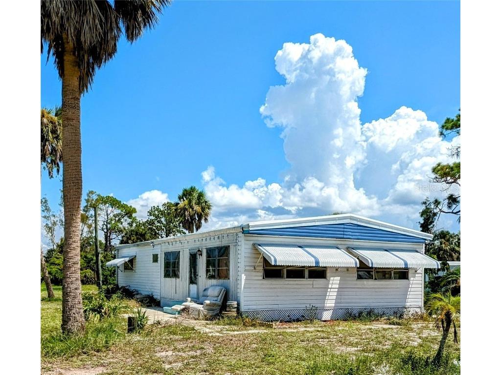 1952 Winchester Avenue Englewood FL 34224 D6131742 image1