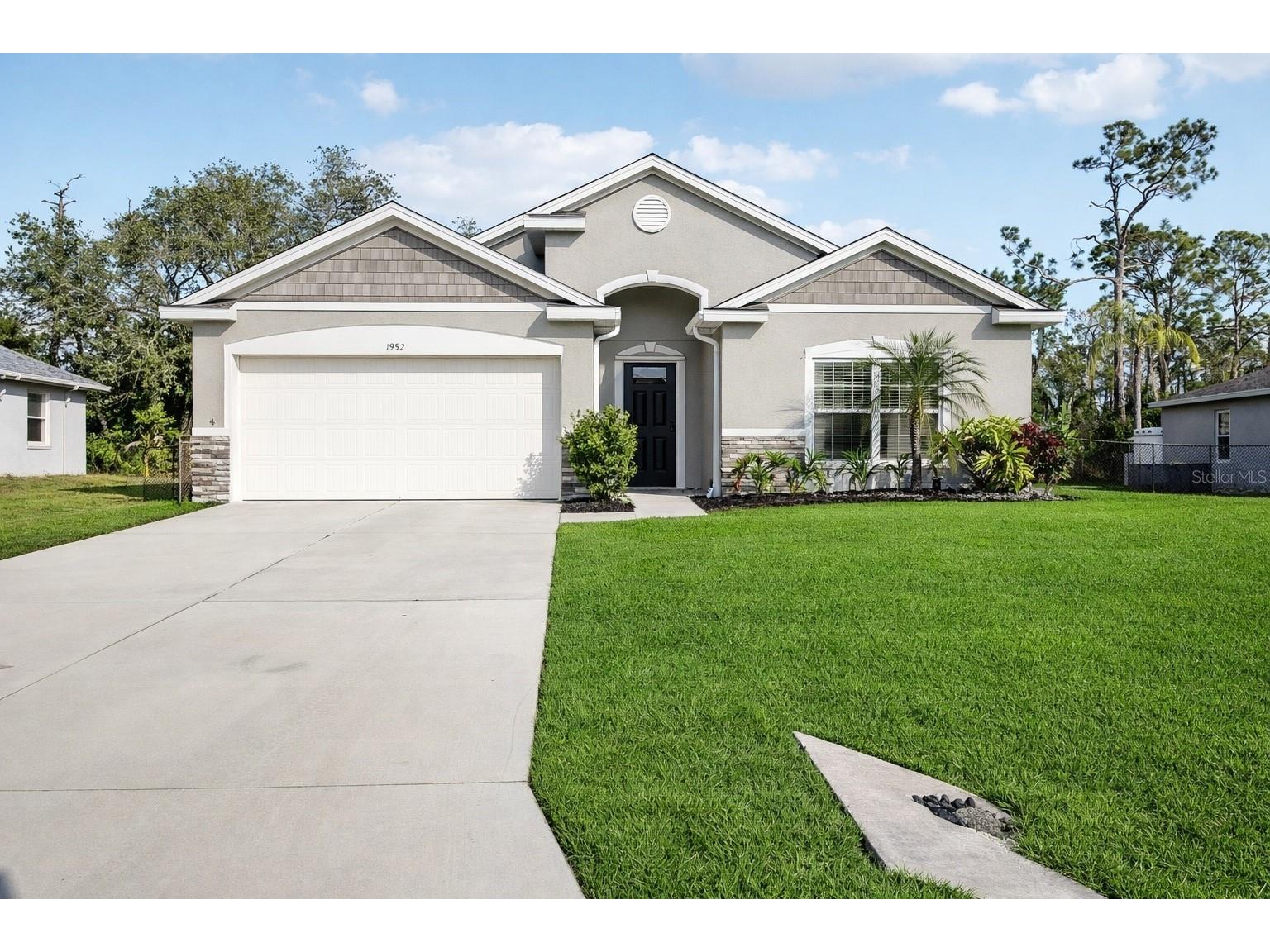1952 Yankee Terrace North Port FL 34286 N6142736 image1