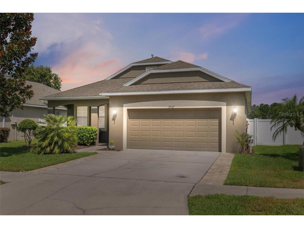 19527 Sunset Bay Drive Land O Lakes FL 34638 W7856280 image1