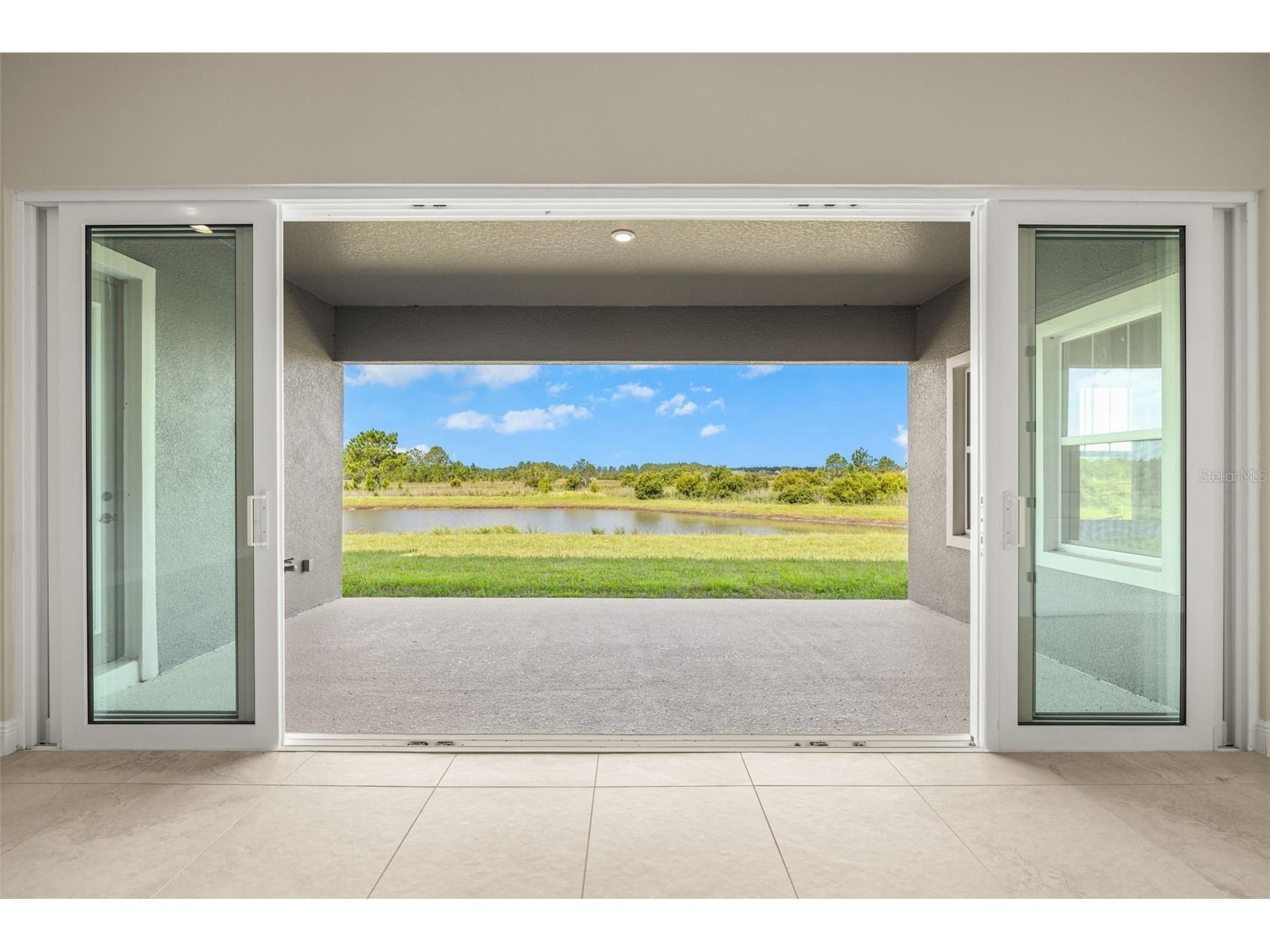 1953 Arching Branch Zephyrhills FL 33541 TB8434061 image11